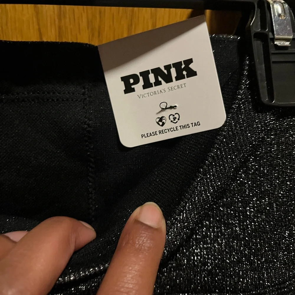 NWT VS/PINK Seamless Black Glitter Leggings - Picture 6 of 6
